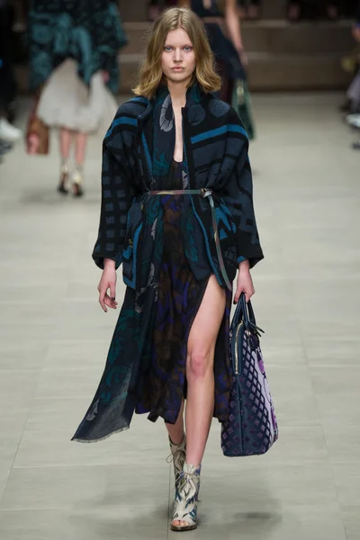 Look 34
